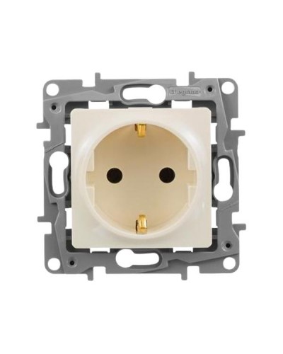 Розетка Legrand 2К+З - немецкий стандарт - 16 А - 250 В~ серии Etika. Цвет Слоновая кость.