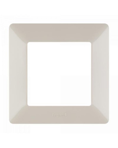 Рамка Legrand Valena™ Life - 1 пост - слоновая кость. Артикул 754047