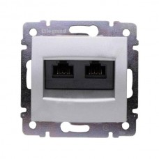Розетка 2xRJ45 FTP Legrand категория 6, UTP, на захватах, два выхода серии Valena. Цвет Алюминий.